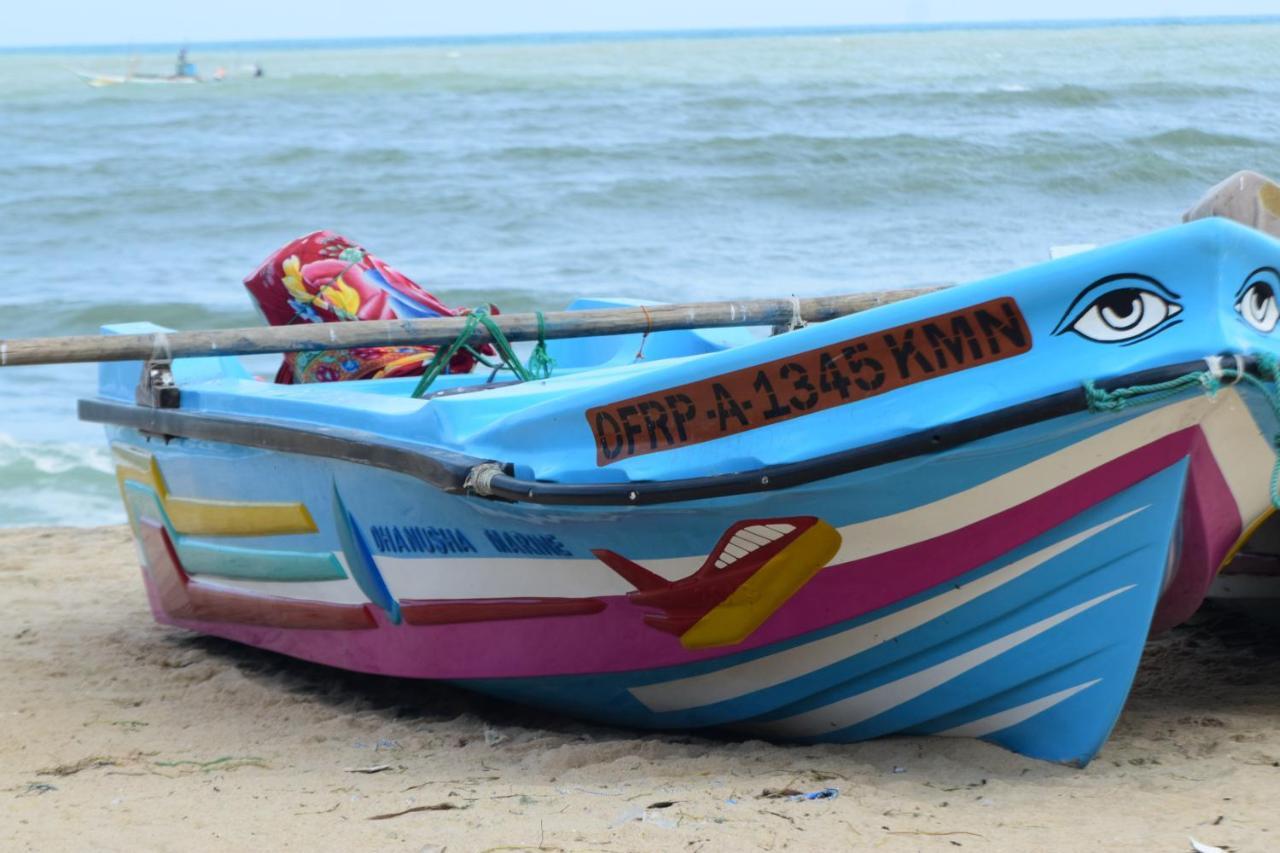 Feel the Waves Hotel Arugam Bay Buitenkant foto